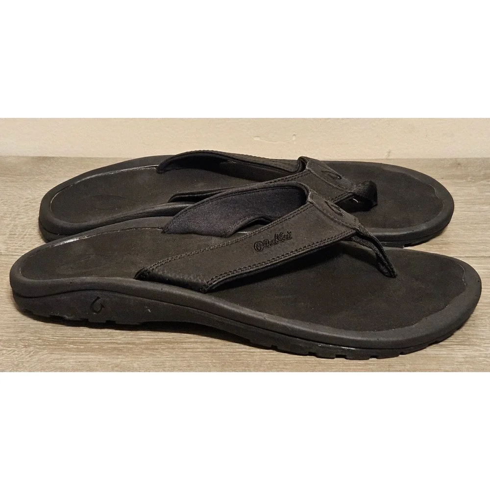 OluKai Ohana Mens Black Flip Flop Sandals Water Resistant Thong Size 9
